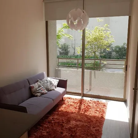 Cozy Apartment In Downtown
